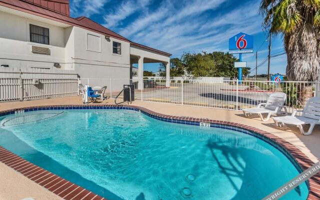 Ramada Limited San Marcos