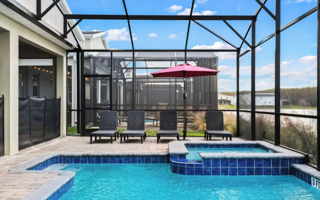 Storey Lake 10br Lakeview Home 4165