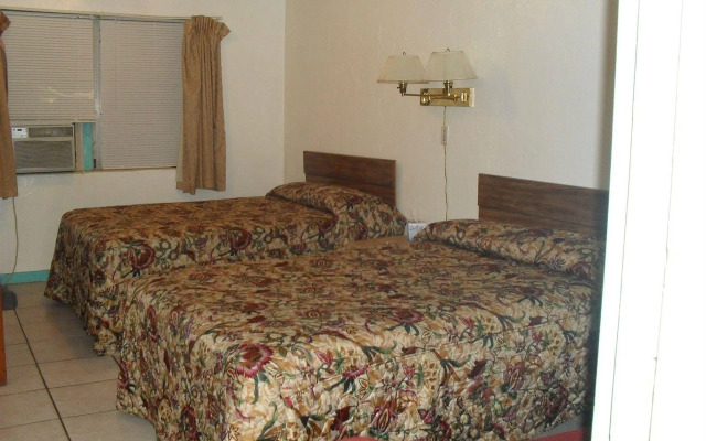 Shore Winds Motel