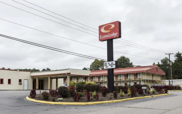Econo Lodge Petersburg - Fort Lee