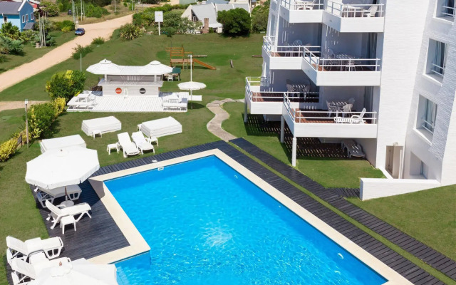 Las Olas Resort