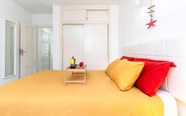 YOLO House - Corralejo
