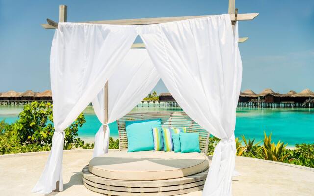 Anantara Veli Maldives Resort