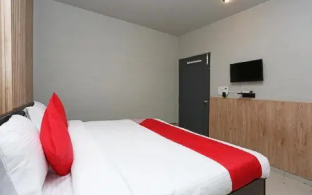 K-town Regency By OYO Rooms