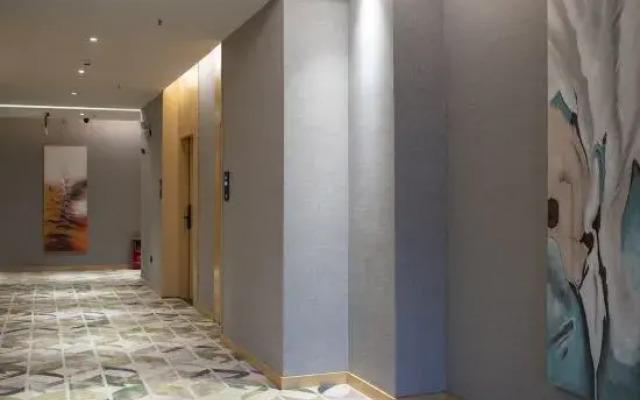 Thank Inn Hotel (Foshan Xilushan Eternal Love Scenic Area)