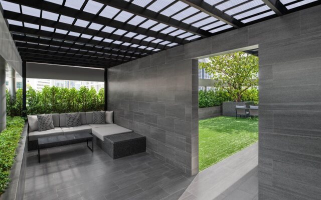 DoubleTree by Hilton Bangkok Ploenchit