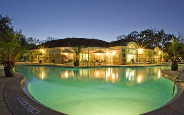 Mainsail Suites Hotel & Conference Center