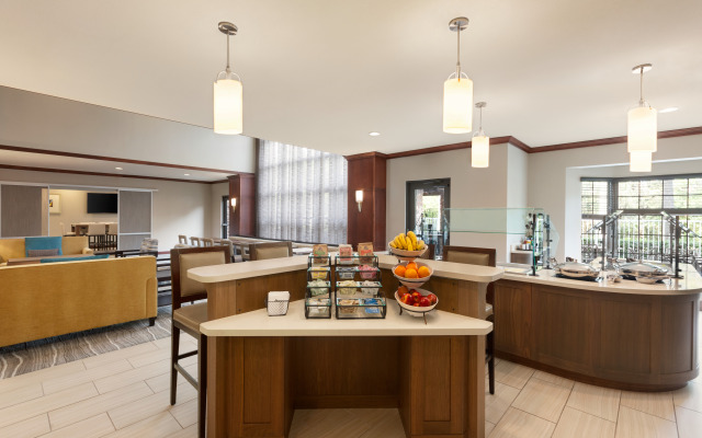 Staybridge Suites Tampa East - Brandon, an IHG Hotel