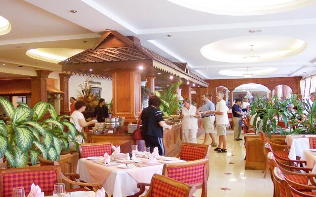 Apsara Angkor Resort & Conference