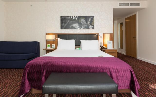 Holiday Inn Manchester-Media City UK, an IHG Hotel