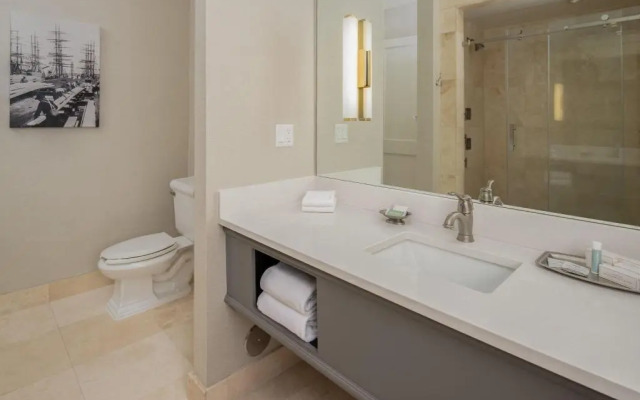 Courtyard Tacoma Downtown