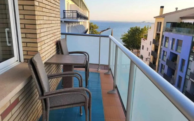 Roses Casc Antic Sant Elm 4