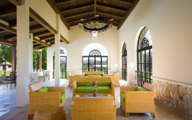 Mela Garden Retreat Cottage