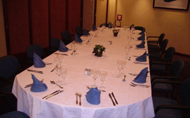 Holiday Inn Calais by IHG