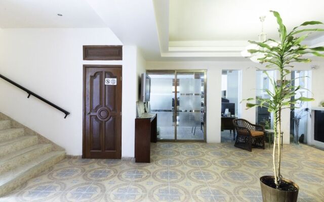 OYO Hotel Gandhi