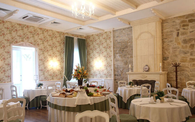 Отель Империал & Champagne-spa