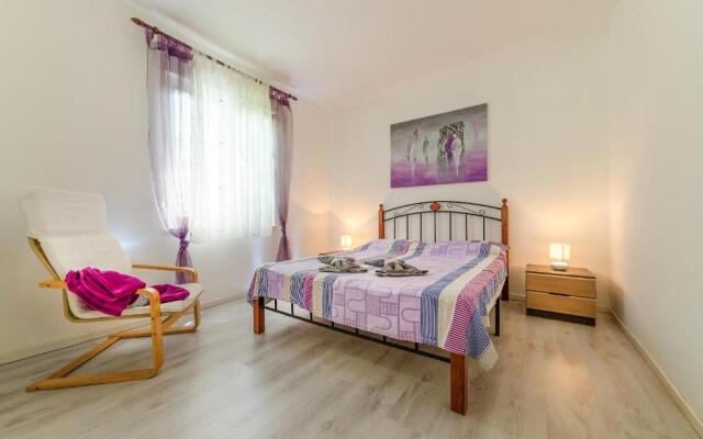 Holiday Home  Apartments Primavera