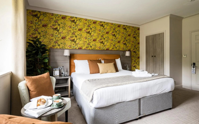 The Holt Hotel