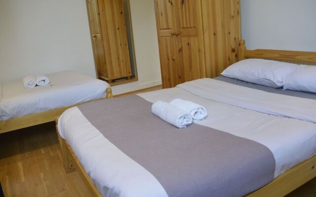 Rooms at 175