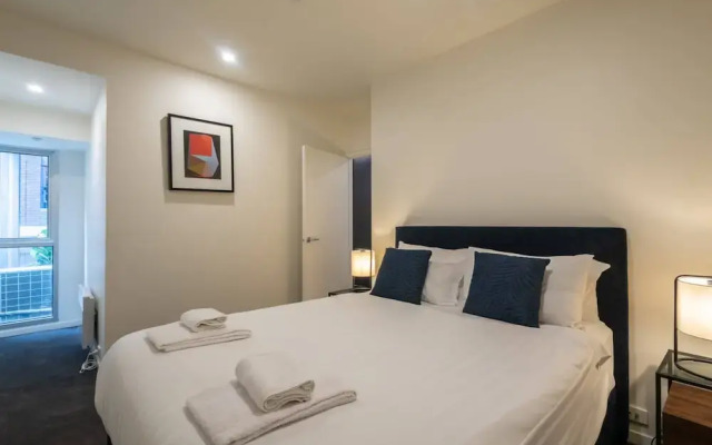 Spacious CBD Apt in the Heart of Melbourne