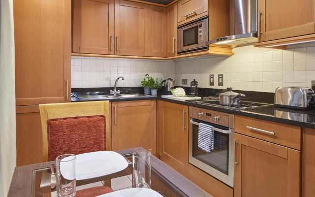 Marlin Apartments London City - Queen Street