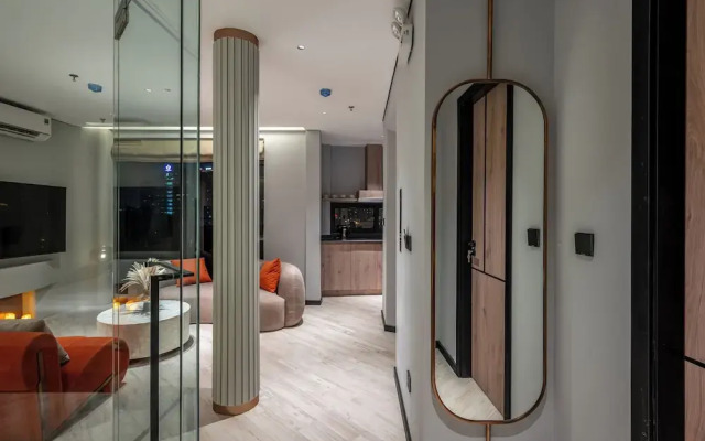 iRest Signature Ba Dinh Lakeside