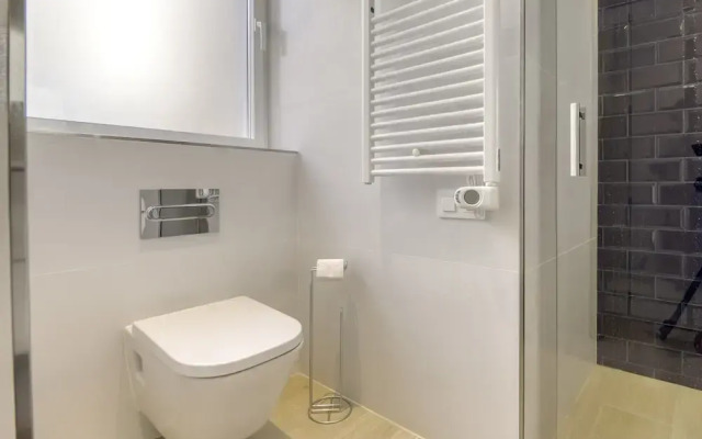 Apartment in Roses Near Rock Beach