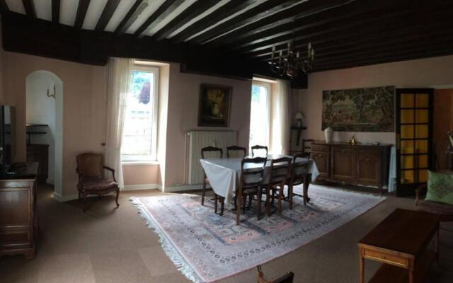 Appartement spacieux 78m2 plein centre, balcon, jusqu’à 6 personnes