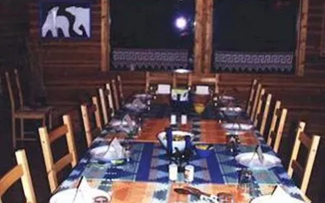 Blaeberry Mountain Lodge