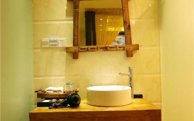 Ziguang Ruijingna Boutique Inn