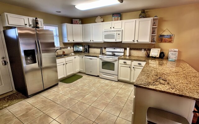 Looney Dunes - 3 Br Home