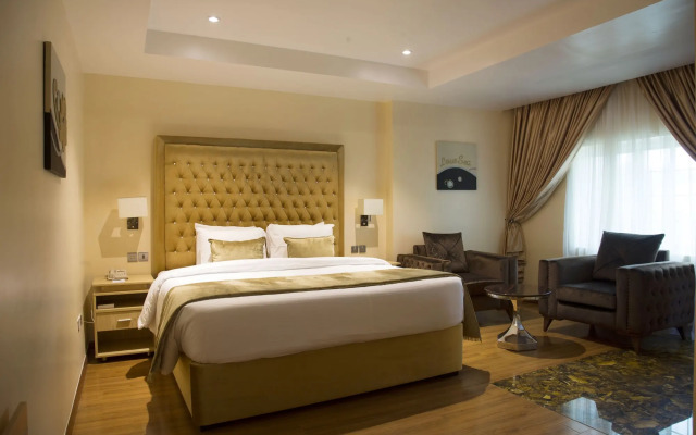BON Hotel Elvis