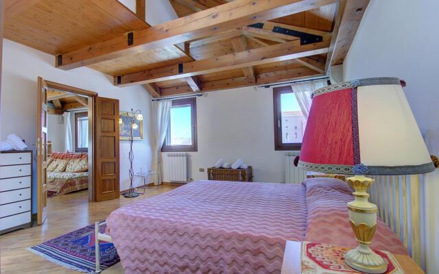 Where Grand Canal Starts Panoramic View, 5Pax,Wifi