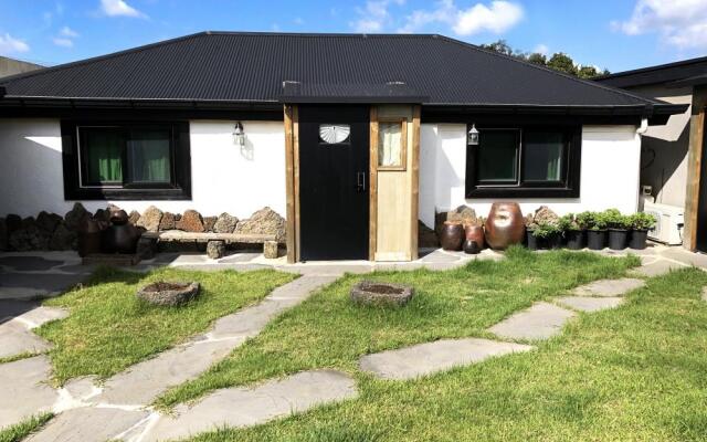 Jeju pension doldamnomo jip doldamjeom