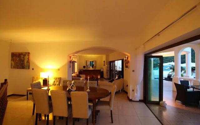 Exclusive Luxury In Paradise