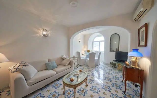 L'Abate Luxury Apartment