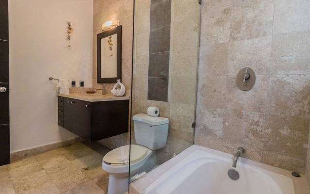 Playa Ge 205 A 2 Bedroom Condo by Redawning