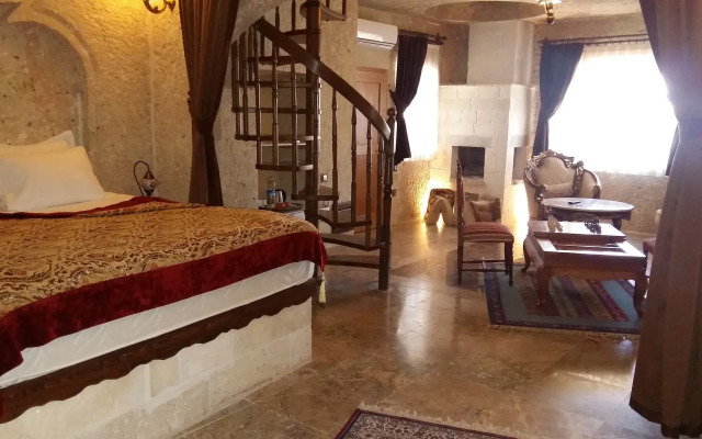 Oread Cave Suites