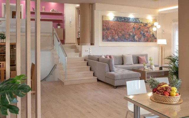 Cretan Vineyard Hill Villa 2
