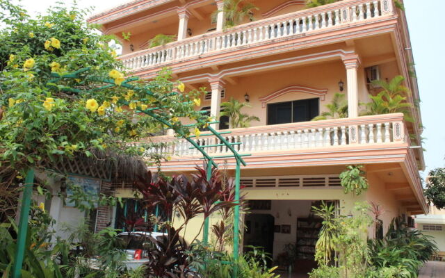 Relax And Resort Angkor Guesthouse