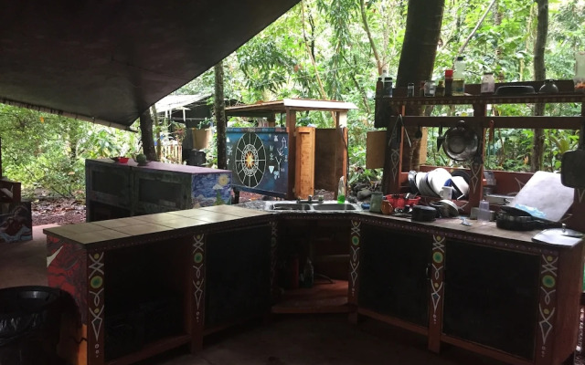 Cinderland EcoVillage - Hostel