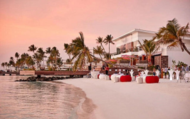 Jumeirah Olhahali Island