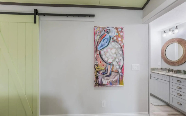 Snook Lookout - 211 Oak Ave