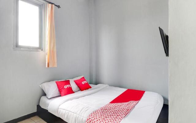 Capital O 3952 Hotel C 18 Cibaduyut