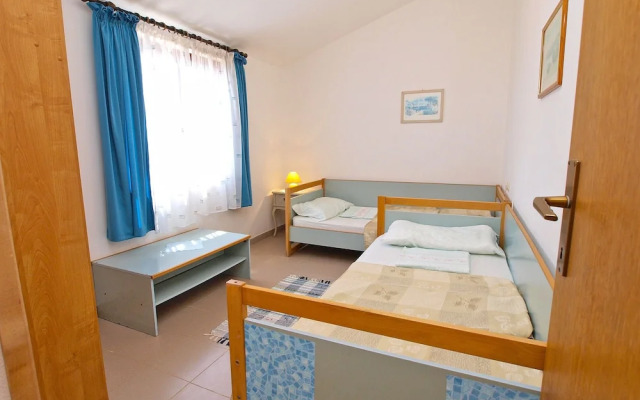 Apartments Vladislava 906