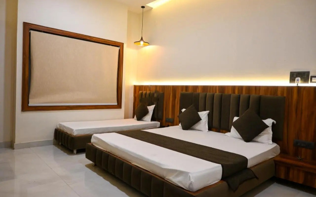 Kedar Dham Hotel