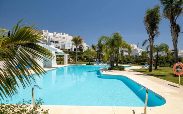 Luxury 2-bedroom sea View Apartment in Casares