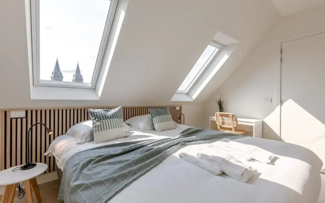 Spacious High-quality Duplex Apartment in Ostend