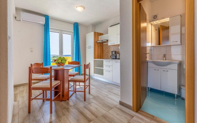 Stunning Apartment in Pomer With 1 Bedrooms and Wifi