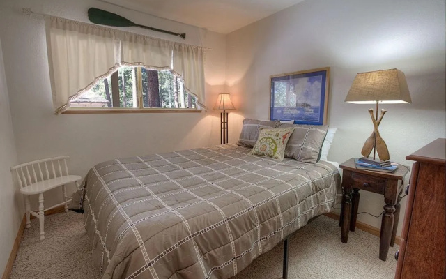 Whispering Wood by Lake Tahoe Accommodations
